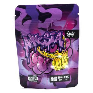 Paquete de flores Amnesia OG CBD de Only CBD, con un diseño en tonos morados y el logo de la marca. Se puede leer el texto "Amnesia OG".