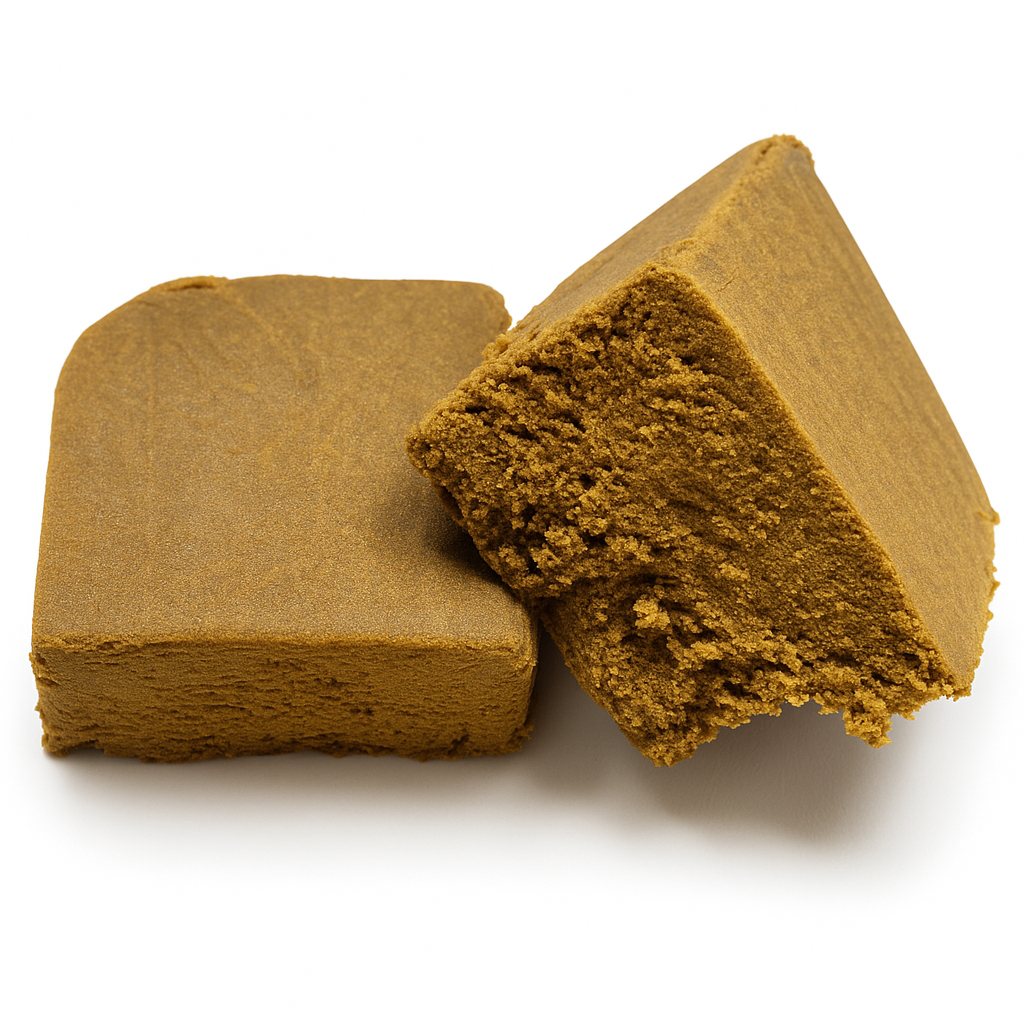 Trozo de hash CBD Flying Burrito Ketama con textura artesanal